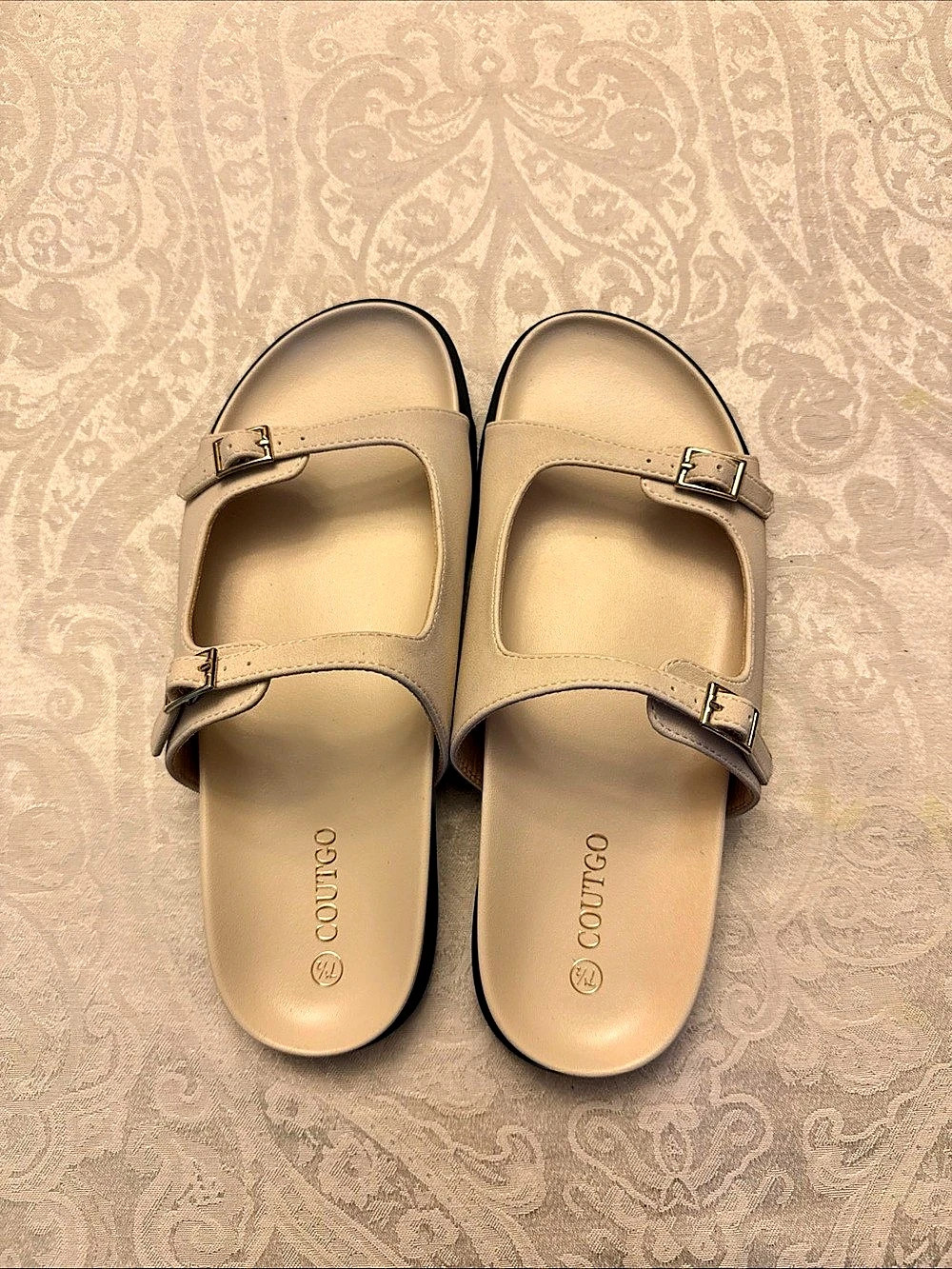 Coutgo Double-Buckle Slide Sandals in Beige Like New